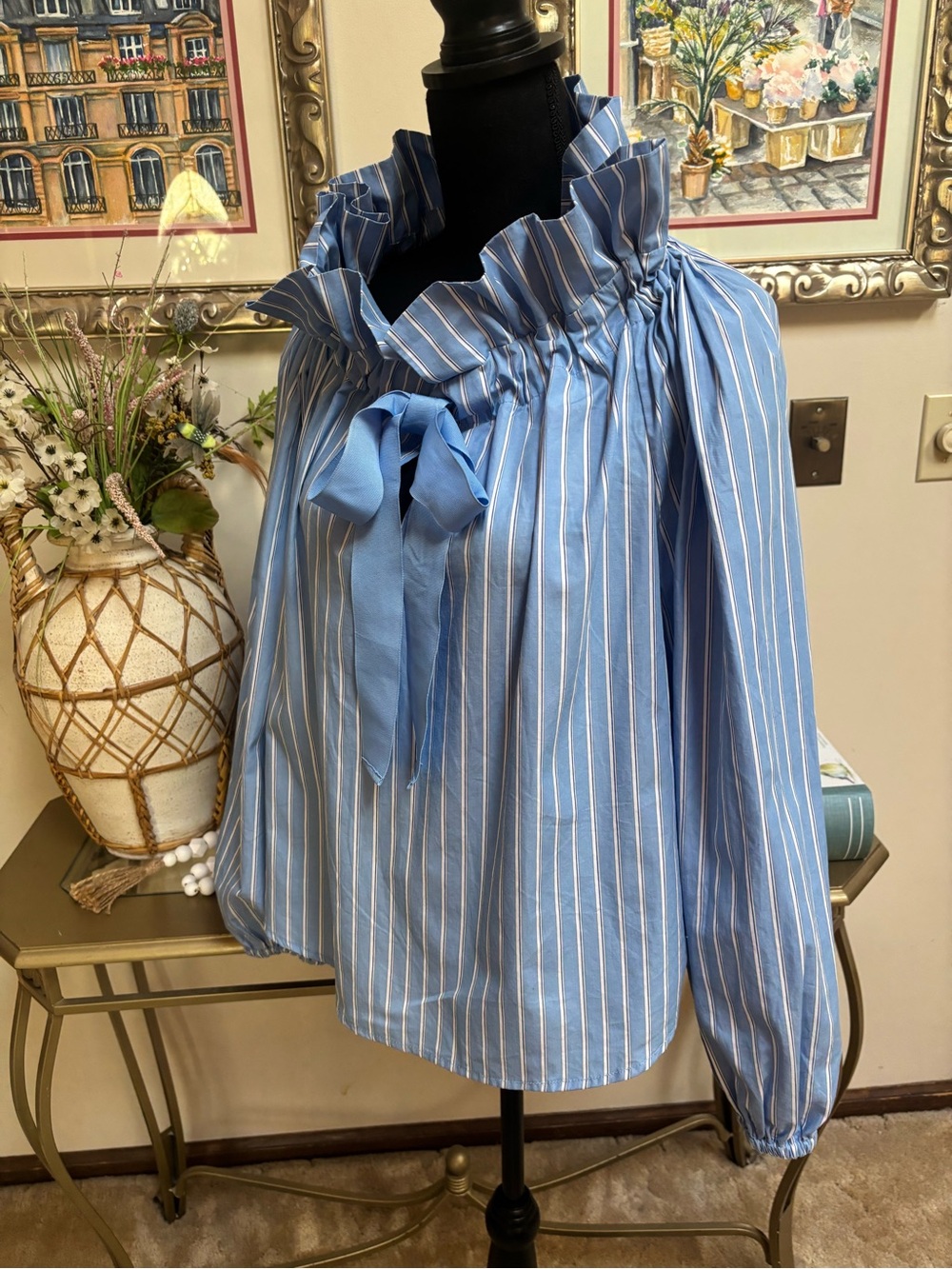 FREE ASSEMBLY Light Blue Striped Ruffle Tie-Neck Blouse Poplin Cotton Top Size M - Picture 3 of 9